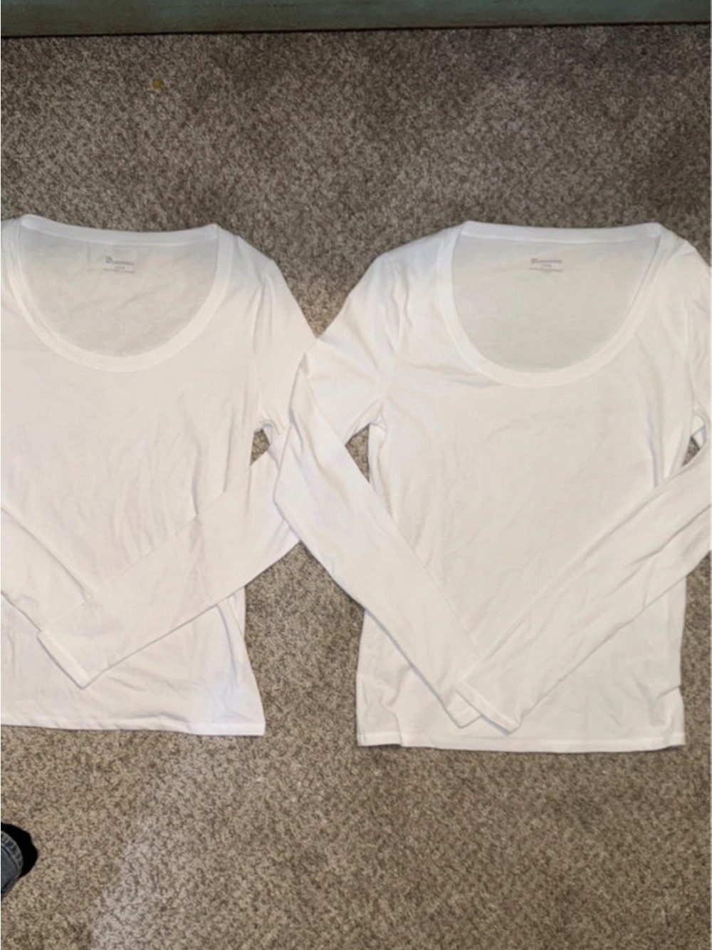 No Boundaries White Long-Sleeve Scoop Neck Tees — Set of 2